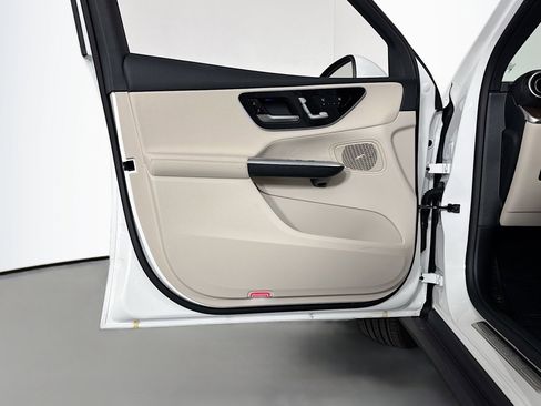 New 2026 Mercedes-Benz GLC 300 image 20