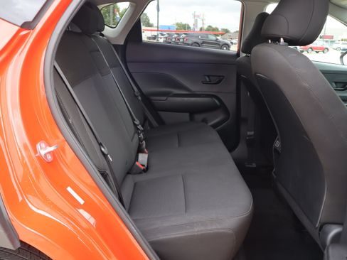 Used 2025 Hyundai Kona SEL AWD/4WD image 11