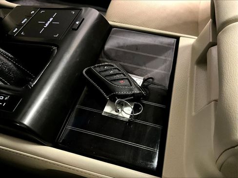 Used 2022 Lexus GX 460 Premium image 30