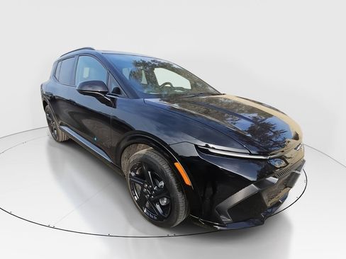 Used 2025 Chevrolet Equinox EV RS image 1