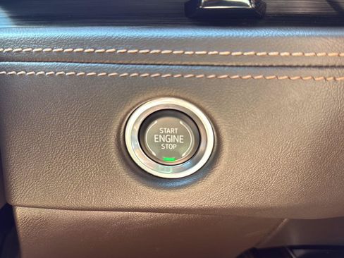 Used 2026 Cadillac Escalade Luxury w/ Touring Package AWD/4WD image 16