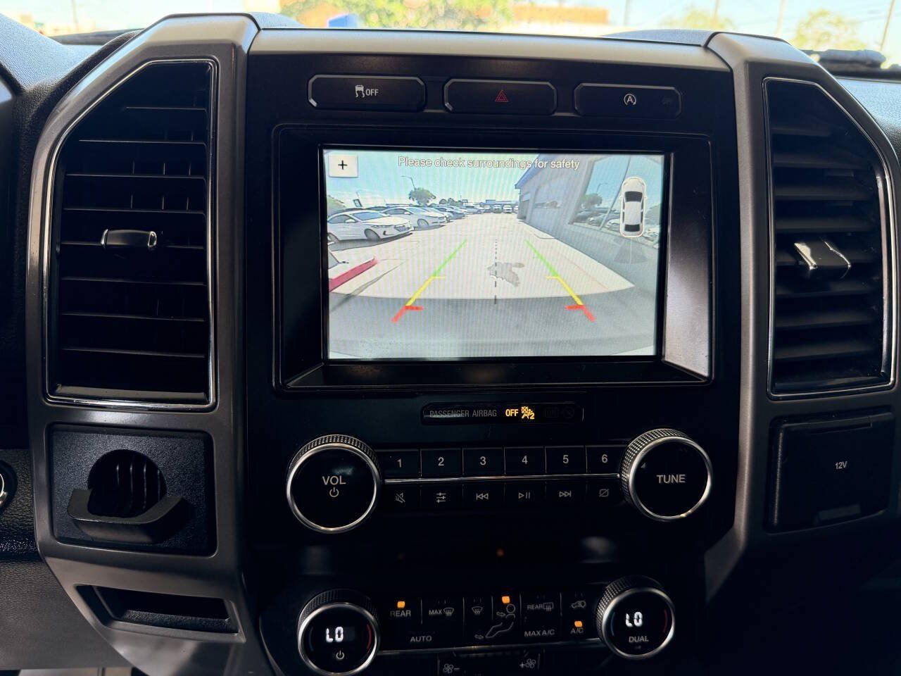 Used 2019 Ford Expedition XLT RWD image 10