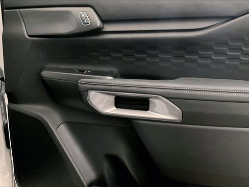 Certified 2024 Ford Ranger XLT w/ Trailer Tow Package image 23