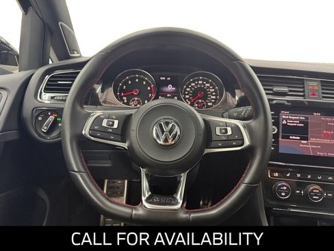 Used 2018 Volkswagen GTI 4-Door FWD image 13