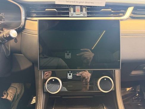 New 2025 Jaguar F-PACE R-Dynamic S AWD/4WD image 20