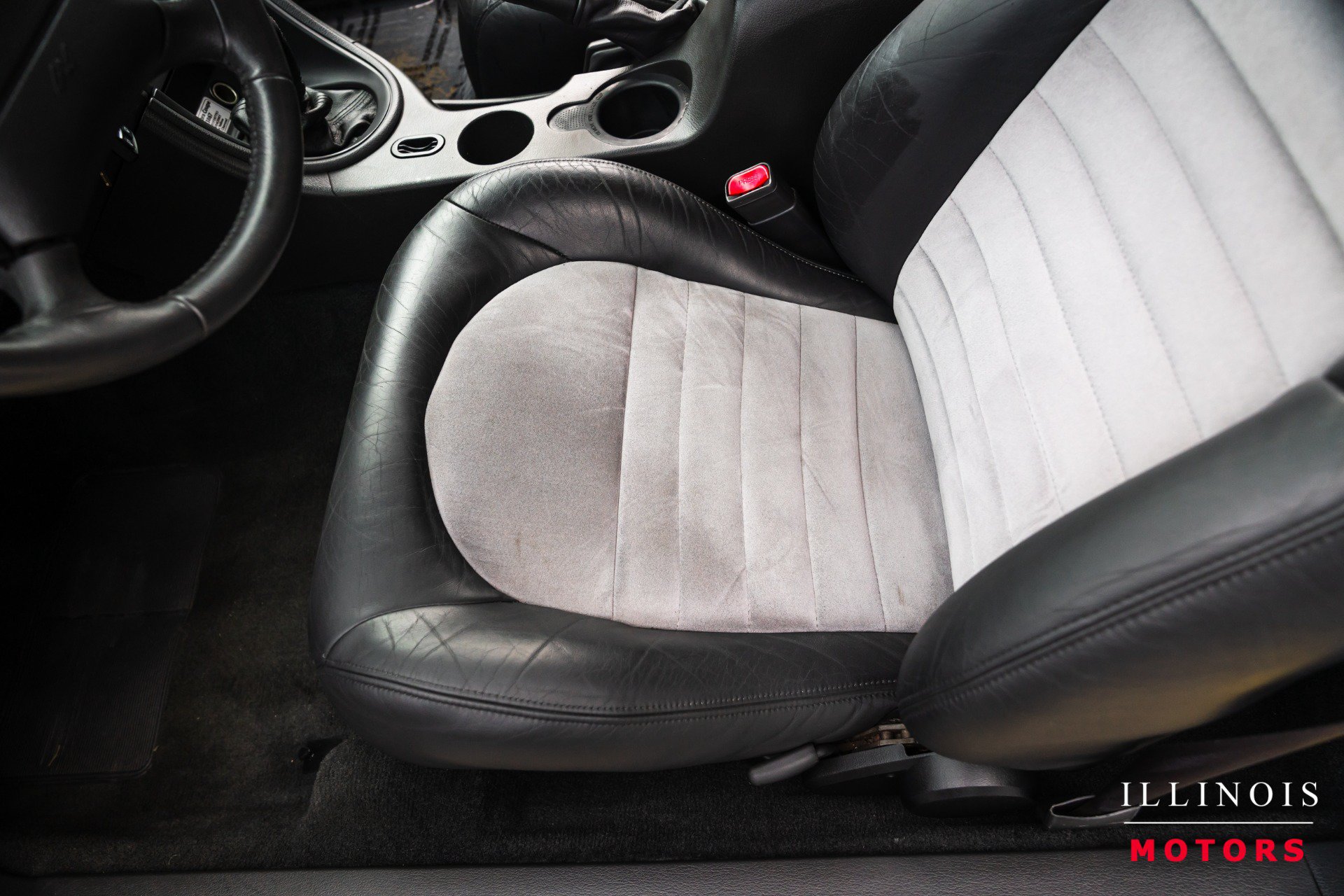 Used 2001 Ford Mustang Cobra RWD image 19