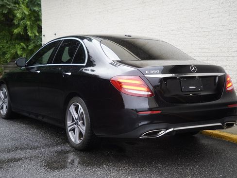 Used 2020 Mercedes-Benz E 350 Sedan image 5