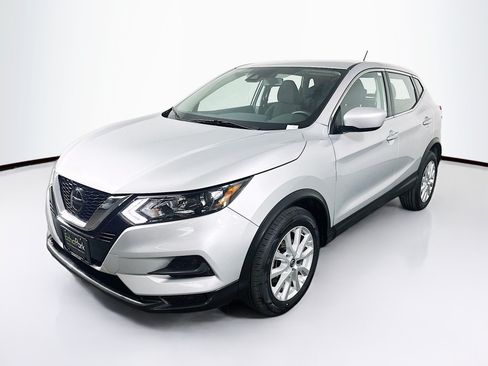 Used 2021 Nissan Rogue Sport S FWD image 3