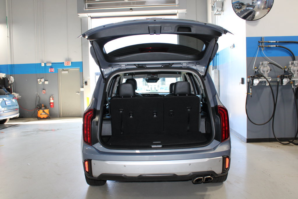 Used 2023 Kia Telluride S AWD/4WD image 26