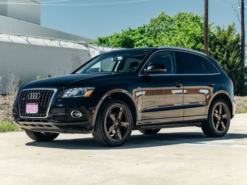 Used 2011 Audi Q5 3.2 Premium Plus w/ Audi MMI Navigation Plus Pkg image 6