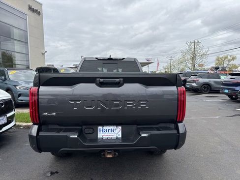 Used 2022 Toyota Tundra SR5 w/ SR5 Premium Package AWD/4WD image 5