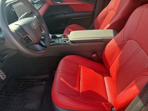 Used 2025 Toyota Camry XSE image 5