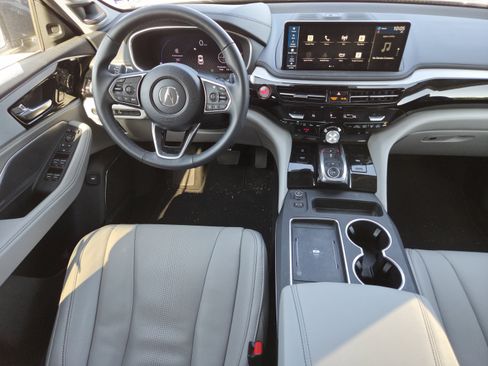 Used 2025 Acura MDX FWD w/ Technology Package image 7