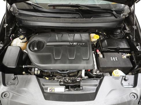 Used 2015 Jeep Cherokee Latitude w/ Cold Weather Group image 8