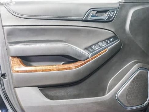 Used 2017 Chevrolet Suburban LS w/ All-Season Package image 22