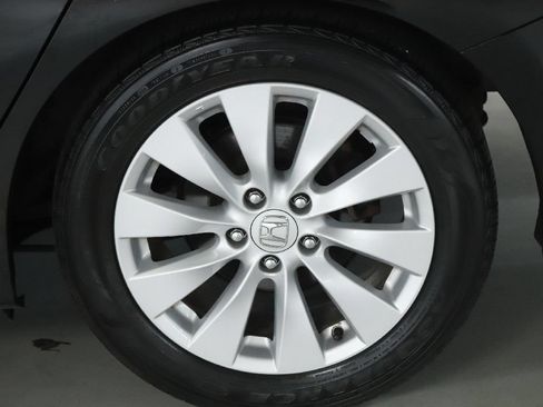 Used 2015 Honda Accord EX-L image 39