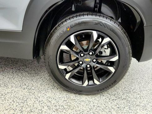 Used 2022 Chevrolet TrailBlazer LT AWD/4WD image 9