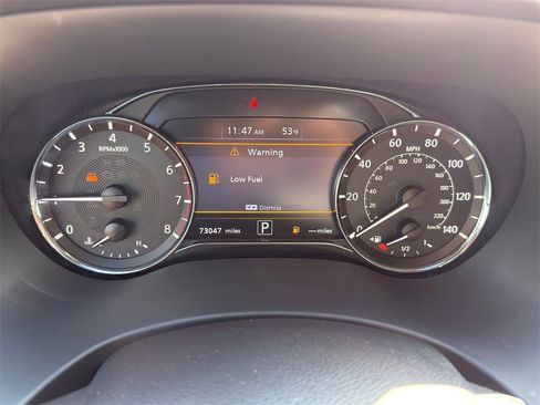 Used 2023 INFINITI QX80 Sensory w/ All-Season Package image 21