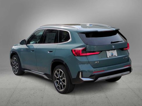 Used 2026 BMW X1 xDrive28i image 6