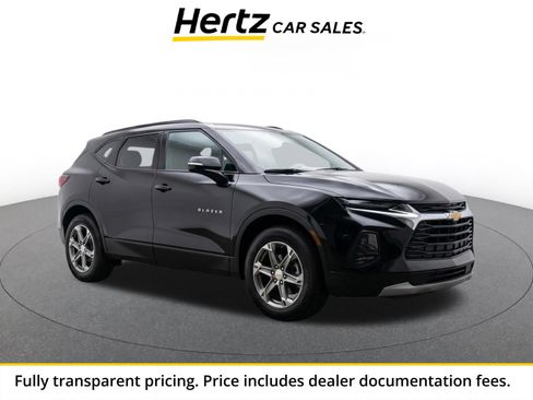 Used 2026 Chevrolet Blazer LT FWD image 1