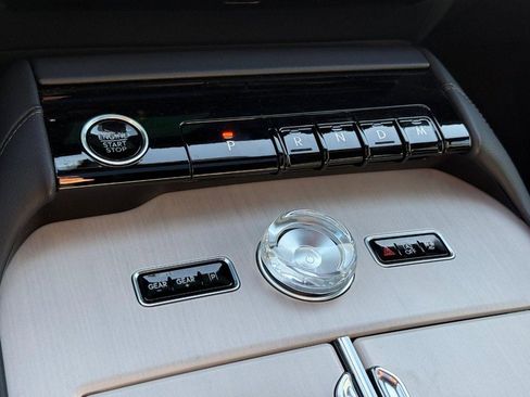 New 2025 Lincoln Navigator L Reserve w/ Jet Appearance Package AWD/4WD image 14