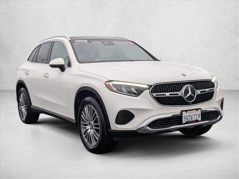 Certified 2026 Mercedes-Benz GLC 300 image 3