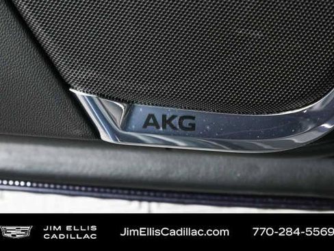 Certified 2026 Cadillac Escalade ESV Platinum Sport AWD/4WD image 7