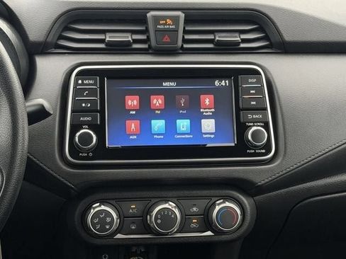 Used 2024 Nissan Versa S w/ Trunk Package FWD image 15