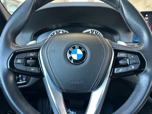 Used 2018 BMW 530e RWD image 22