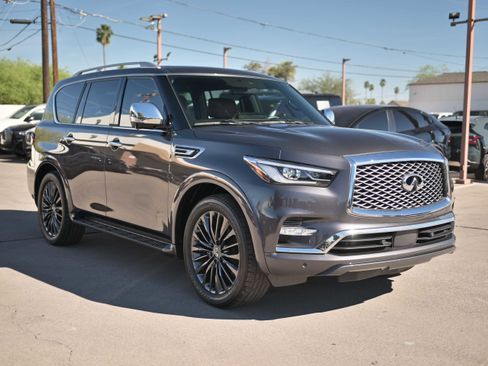 Used 2023 INFINITI QX80 Sensory w/ Cargo Package image 3