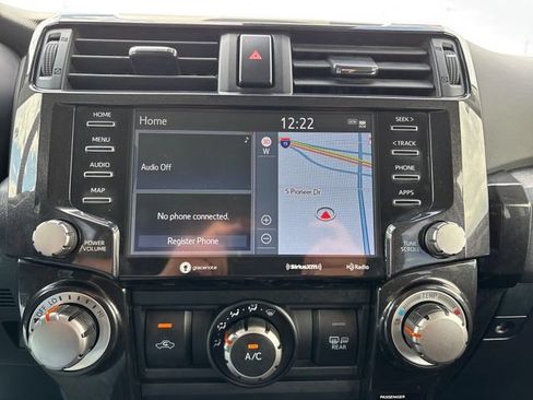 Used 2022 Toyota 4Runner TRD Off-Road AWD/4WD image 19