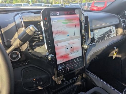 New 2025 RAM 3500 Limited image 21