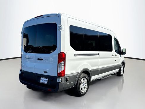 Used 2017 Ford Transit 350 XLT RWD image 6