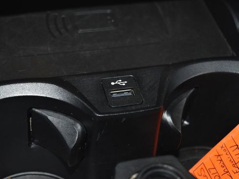 Used 2021 BMW 440i xDrive Coupe w/ Premium Package image 17