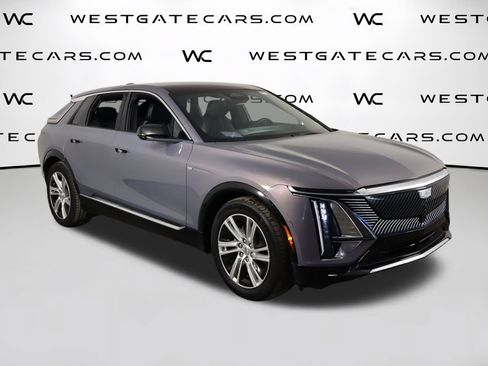 Used 2024 Cadillac Lyriq Tech AWD/4WD image 46