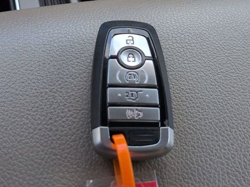 Certified 2020 Ford Expedition Max XLT w/ Equipment Group 202A image 34