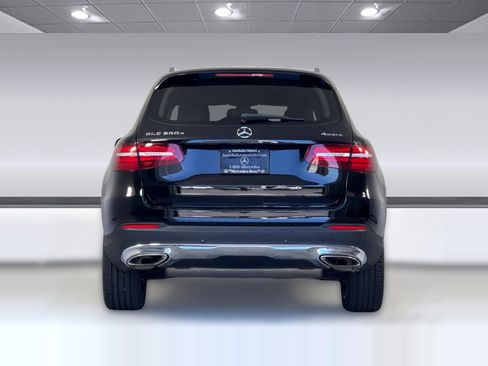 Used 2019 Mercedes-Benz GLC 350e 4MATIC image 10