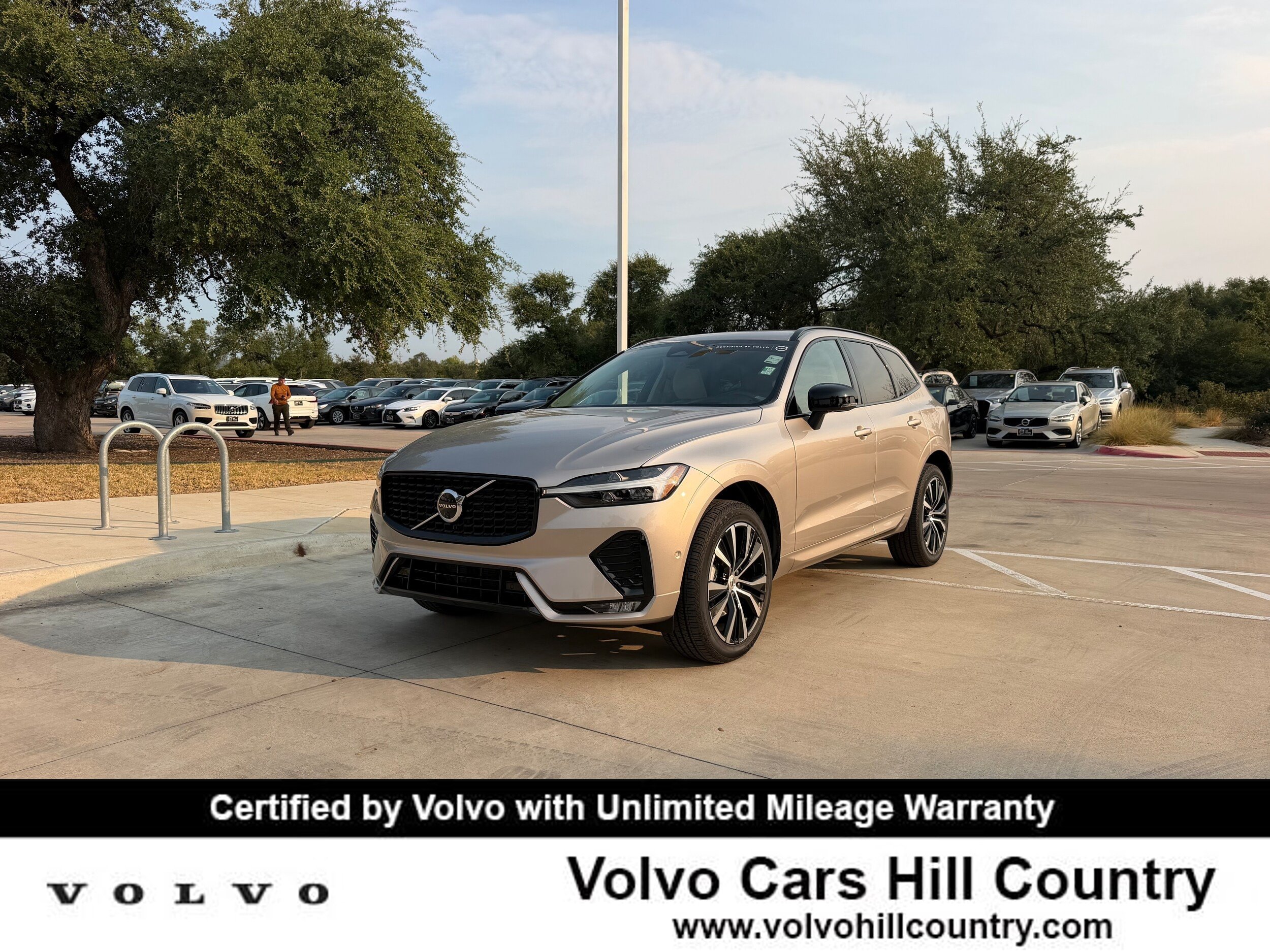 Certified 2024 Volvo XC60 B5 Ultimate AWD/4WD image 1