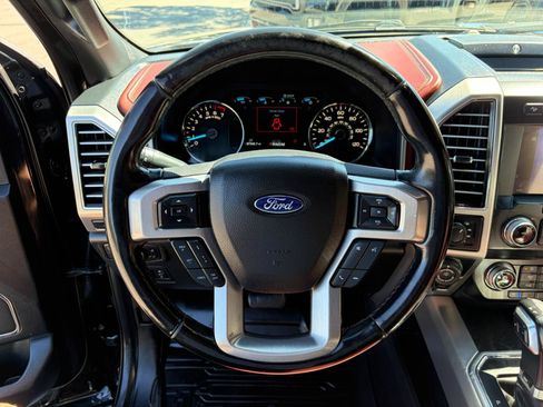 Used 2020 Ford F150 Platinum w/ Equipment Group 701A Luxury AWD/4WD image 15