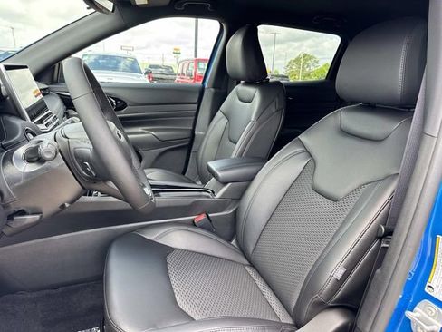 New 2026 Jeep Compass Latitude AWD/4WD image 17
