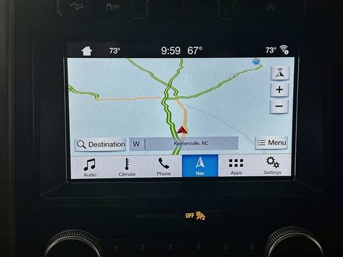 Used 2018 Ford Expedition XLT w/ Equipment Group 202A AWD/4WD image 19