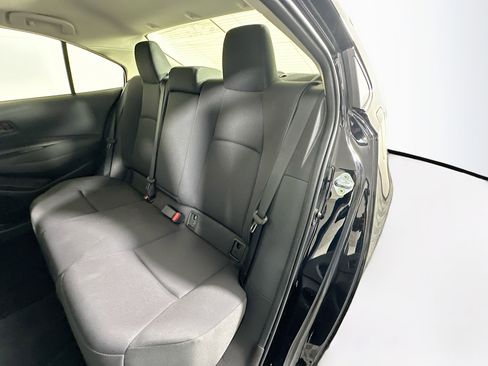 Used 2023 Toyota Corolla LE image 25