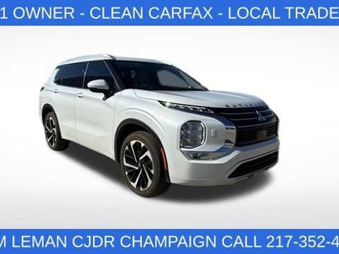 Used 2024 Mitsubishi Outlander SEL image 1