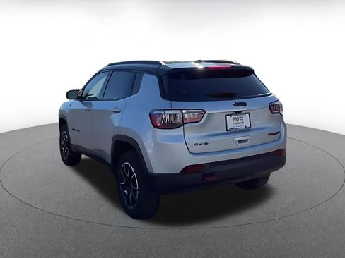 Used 2025 Jeep Compass Trailhawk image 9