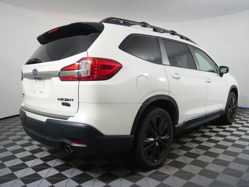 Used 2022 Subaru Ascent Onyx Edition image 3