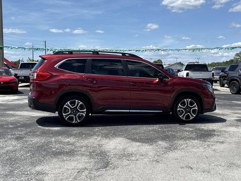Used 2025 Subaru Ascent Limited w/ Popular Package #2 AWD/4WD image 6