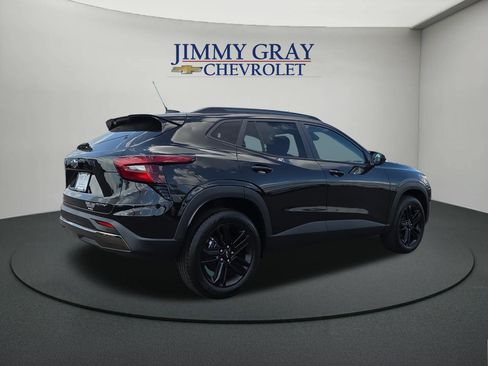 New 2026 Chevrolet Trax ACTIV w/ Driver Confidence Package FWD image 5
