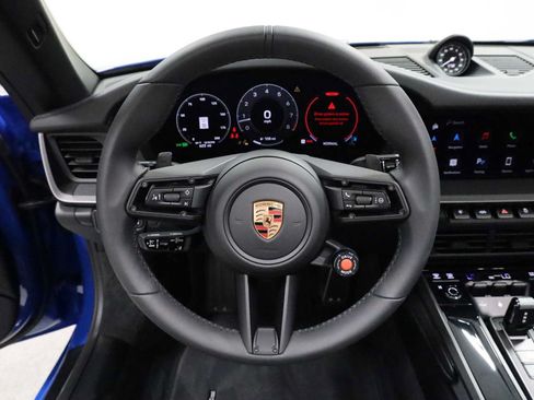 Used 2025 Porsche 911 Carrera RWD image 24