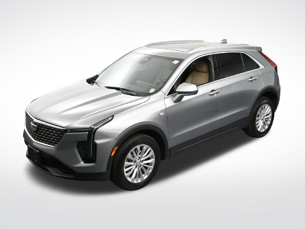 Used 2024 Cadillac XT4 Luxury w/ Cold Weather Package AWD/4WD image 16
