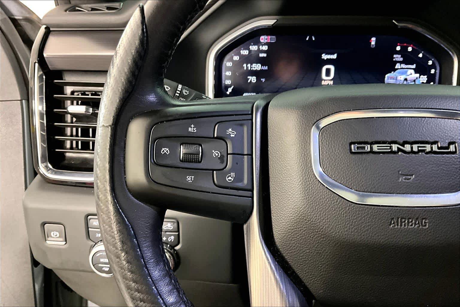 Used 2024 GMC Sierra 2500 Denali Ultimate AWD/4WD image 42